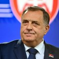 Dodik čestitao Vučiću pobedu: "Zahvaljujući vama, Srbija je jaka i stabilna"