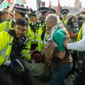 Skoro 900 ljudi uhapšeno na protestu protiv zabrane "Akcije za Palestinu" u Londonu