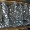 FOTO: U garaži u Beogradu zaplenjeno 100 kilograma marihuane