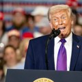 Tramp: SAD moraju da završe posao u Iranu