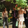 Ceca na večeri sa holivudskim zavodnikom u stajlingu od 16.350 evra: Majica od čipke i papreno skupe farmerke - Jednostavno, a…
