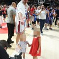 Zato je najbolji, Jokić oduševio sve u rodnom gradu, Nikola na bazenima u Somboru sa svojim mezimcima