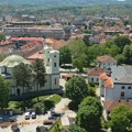 U Čačku održan protest aktivista zbog vršnjačkog nasilja u školi u Mrčajevcima