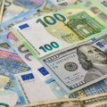 Euro potonuo na najnižu razinu u 17 mjeseci, strah od francuskog duga jača dolar