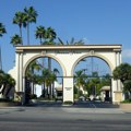 Paramount preuzeo Warner Bros: CNN i CBS News sada imaju istog vlasnika bliskog Trampu