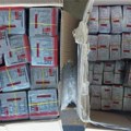 Pronađeno više od 83.000 tableta i 30 litara rakije u kamionu iz Srbije na Bajakovu: Vozač kažnjen sa skoro 18.000 evra