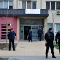 Premijer Kosova: Najmanje 30 teško naoružanih profesionalaca napada kosovsku policiju