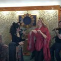 Барцелона Гипси Балкан Орцхестра и Фрајле објавили спот за заједничку песму “Нека, нека”