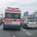 Hitna pomoć: Sudar tramvaja i automobila u Beogradu, povređen vozač tramvaja