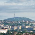 Upozorenje! "Baca staklene flaše i tegle, tu je parking, ali i dečiji park", opasnost u delu Beograda