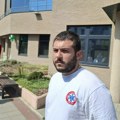 Otpušteni medicinar u Novom Sadu: „Preko privatnog telefona naredili su nam da dežuramo u prostorijama SNS-a, to nije naš…