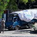 Palestinske frakcije u Libanu predaju vlastima pune kamione oružja