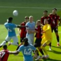 Geji će ovo želeti što pre da zaboravi: Štoper Mančester sitija se obrukao, promašio prazan gol
