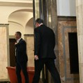 Mandat Vučiću prestaje kada ostavka stigne u Skupštinu, Brnabić od sutra v.d.