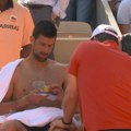 Đoković otkrio zabrinjavajuće vesti: Novak igra povređen na Rolan Garosu