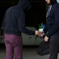 Uhvaćen s drogom kod osnovne škole: Muškarac u Kuli počeo sumnjivo da se ponaša, a zbog onoga što je imao u džepu dobio…