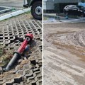 "Okupao se" Blok 29: Autom odvalio hidrant, pobegao i ostavio belaj, prskalo je na sve strane