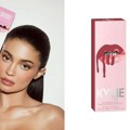 Kylie Cosmetics konačno u Srbiji: Brend stigao u Lilly, evo svih detalja! Plata unapred – kada prilika jednostavno ne može da…