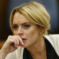 Lindzi Lohan se oglasila iz Dubaija: "Sinoć je bilo strašno, čuvajte se" FOTO
