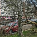 (Foto) Zbog nevremena u Hrvatskoj za 24 sata 670 intervencija vatrogasaca, oštećeni objekti širom zemlje