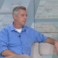 Čečen: Požari pokvarili Vučićevu šatorsku kampanju - otišao tek kada je situacija stavljena koliko-toliko pod kontrolu