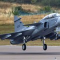 Gripen F prvi put u vazduhu: Novi dvosed Saaba poleteo u Švedskoj