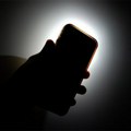 Fabrički virusi na Android telefonima tajno troše internet i klikću na oglase