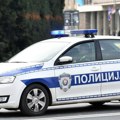 Mladić pao sa četvrtog sprata u Fruškogorskoj ulici u Novom Sadu i teško se povredio