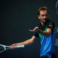 Medvedev i ATP u žestokom "klinču": Rus ponovo ispalio niz kritika - "Ne želim bol u ramenu do kraja života"