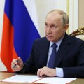 Rusi poslali 1,5 miliona pitanja Putinu