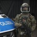 Drama u Nemačkoj! Policija opkolila voz: Sumnja se da je u njemu naoružana osoba s eksplozivom