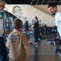 Ne može slađe od ovoga! Novak sa sinom vežbao u teretani! Snimak raspametio fanove: Stefan imitirao tatu dok diže tegove…