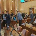 Iz novosadskog odbora SSP-a pitaju šta se desilo sa sednicom Skupštine Vojvodine: „Ukoliko nije prekinuta, da li još traje…