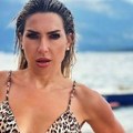 Jovana Jeremić u tigrastom bikiniju, donji deo "povukla" gore: "Niste ni svesni kako izgledam..."