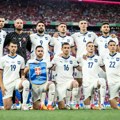 Orlovi "zarobljeni" u Nemačkoj! Fudbaleri Srbije pet sati čekali na minhenskom aerodromu let za Beograd