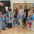 Rotarakt Club Zrenjanin podelio 30 paketića sa „slatke žurke“ Dečijem odeljenju bolnice Rotarakt Club Zrenjanin