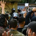 Više opozicionih stranaka podržalo poziv studenata koji blokiraju na bojkot Skupštine