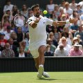 УЖИВО: Ђоковић узима први сет после школског часа игре