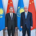 Predsednik Stalnog komiteta Nacionalnog narodnog kongresa Kine završio zvaničnu posetu Kazahstanu
