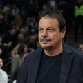 Ergin Ataman je zlo! Pogledajte šta je radio na meču Srbija - Turska iz prvog reda tribina (video)