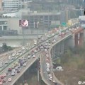 Jutarnji špic u Beogradu: Gužve na mostovima, veći broj vozila i kod Autokomande (foto)