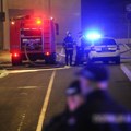 Požar u stanu u Rakovici: Vatrogasci spasili jednu povređenu osobu i predali je lekarima