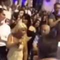 Procurio snimak sa romske svadbe: Ovako je Dara Bubamara izgubila živce i gađala flašom organizatora veselja (video)