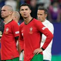 Legendarnog Portugalca posle ispadanja sa Eura dočekao i otkaz u klubu: Da li je vreme za penziju?