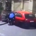 Ćerki kupio auto za rođendan, ali je neko bio brži: Otac pogledao snimak sa kamere i potpuno se slomio