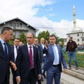 Premijer Macut obišao Novi Pazar