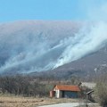 Ugašen požar u Novom Selu, nema povređenih