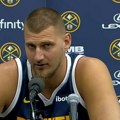(Video) Jokić celu takmicu presedeo na klupi, Denver izgubio Evo zbog čega kralj košarke nije igrao ni sekundu