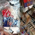 Tržišna inspekcija u Nišu povukla iz prodaje suvenire sa mapom Srbije bez KiM