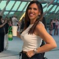 (Video) Bez brusa, šorts i kaubojke Kaja Ostojić u nesvakidašnjem izdanju: Apa-drapa, a grmi